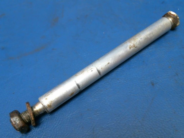 0523222 Cessna - BUSHING BELLCRANK STOP