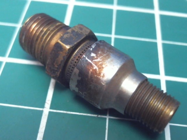 LW-18265 Lycoming IO-360 - Qty (1) NOZZLE-INJECTION