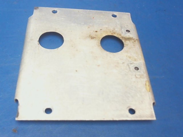 65632-03 Piper - PLATE Trim wheel