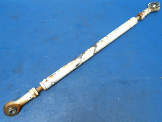 1221113-4 Cessna - ROD-AILERON w/S1819-4 - Rod Ends