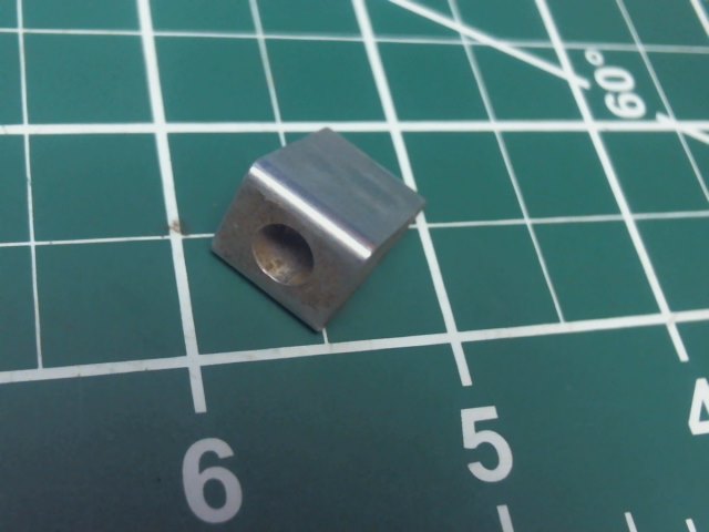 22287-00 Piper - KNOB