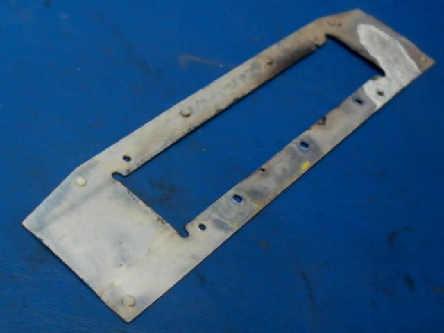 0513267-1 Cessna - VALVE GUIDE