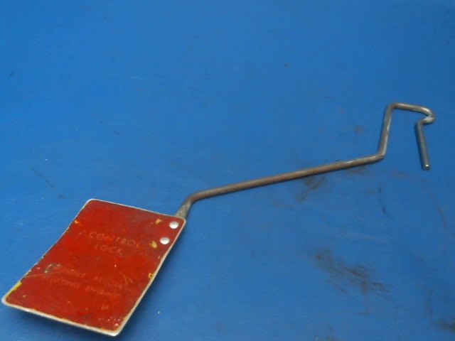0513342-1 Cessna - CONTROL LOCK GUSS