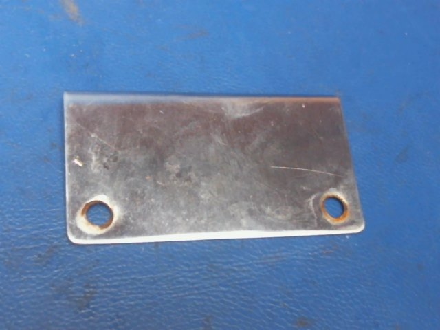 0711021-7 Cessna - STRIKER PLATE