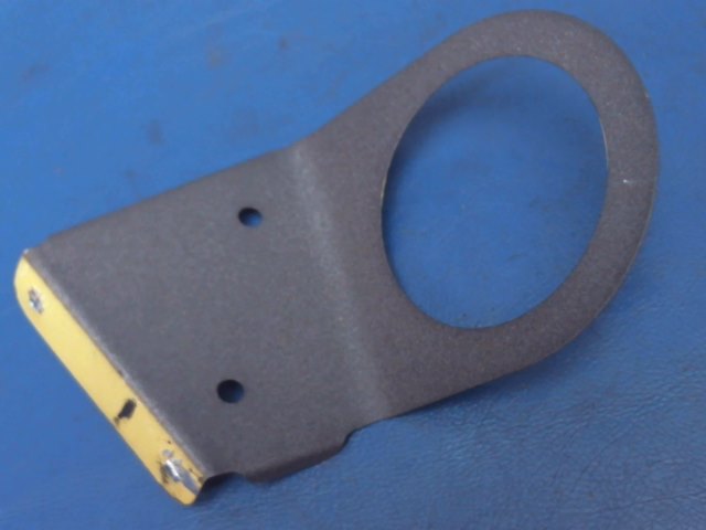 0914110-12 Cessna - BRACKET-RH LWR CABIN VENT