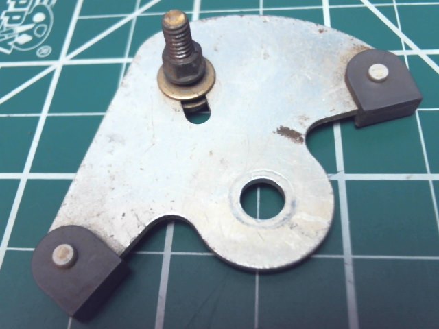 0961110-10 Cessna - PAD-AILERON ACTUATOR STOP
