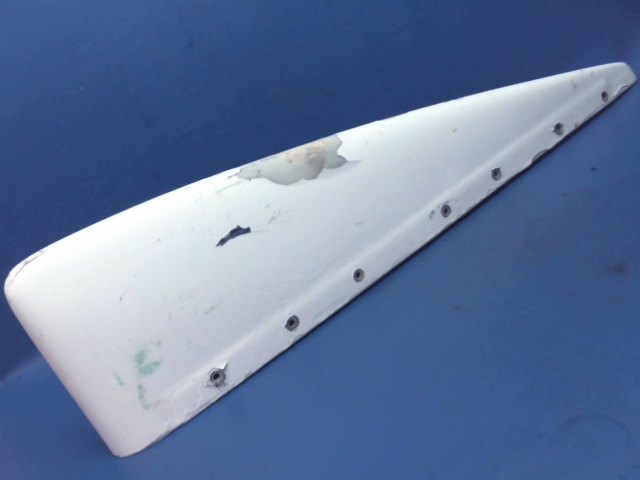0832120-1 Cessna - TIP - Elevator - FIBERGLASS