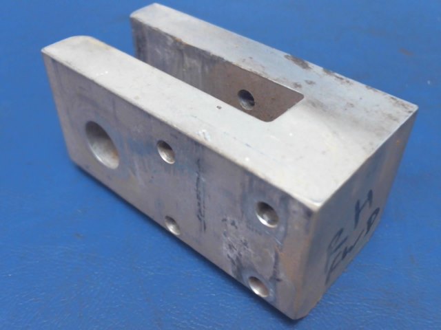 0411129 Cessna - BLOCK FUSELAGE SPAR BEARING