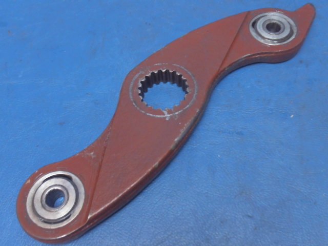 0843403-1 Cessna - BELLCRANK - GEAR BOX