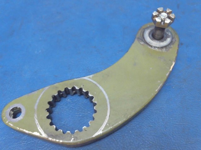 0843400-117 Cessna - BELLCRANK-NOSE GEAR RETRACTION