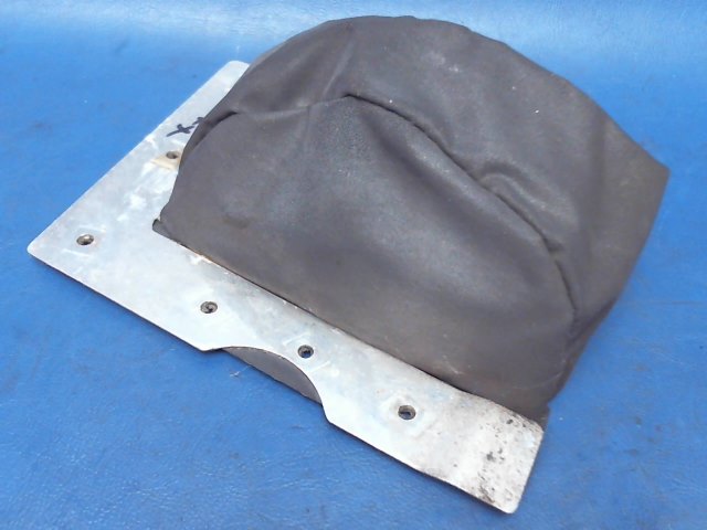 0822001-3 Cessna - HINGE COVER ASSEMBLY