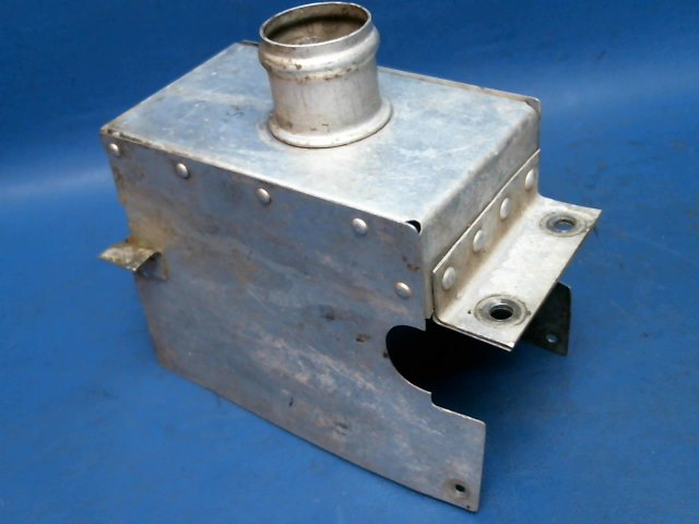 0851715-1 Cessna - SHROUD - FUEL STRAINER