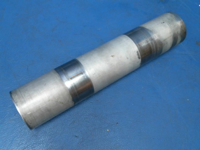 0543003 Cessna - TUBE AXLE