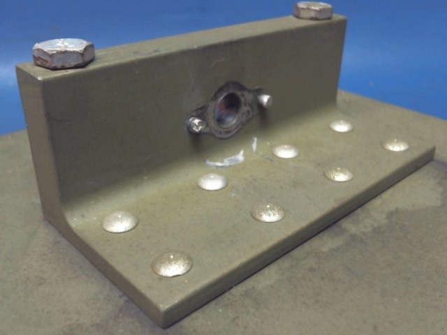 0441171-1 Cessna - ANGLE-LANDING GEAR INBOARD LH