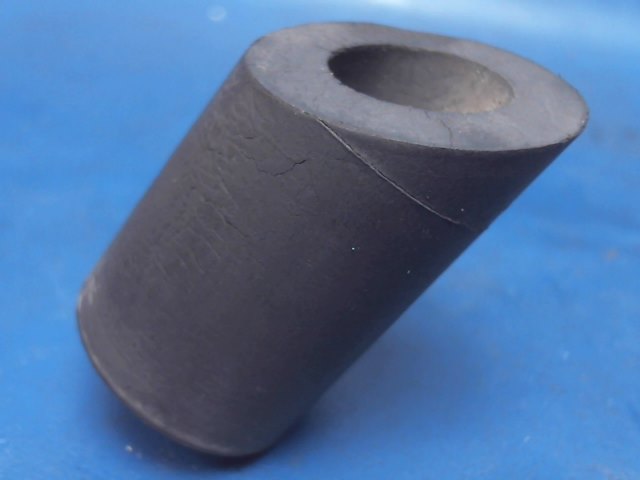 63927-00 Piper - BUMPER - Tee bar