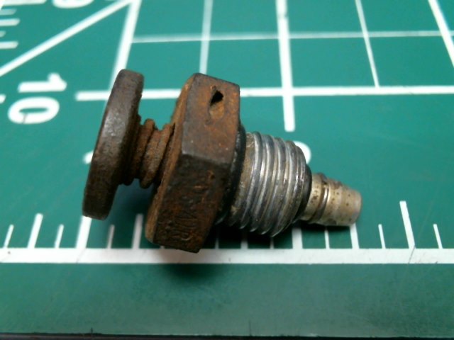 0523520-9 Cessna - PLUG DRAIN