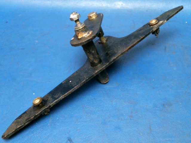 62771-02 Piper - BELLCRANK ASSEMBLY - Aileron RH