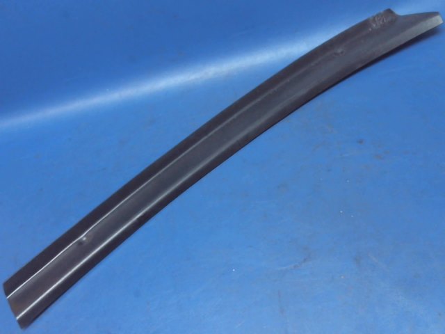 63156-00 Piper - Trim Strip-Window Left