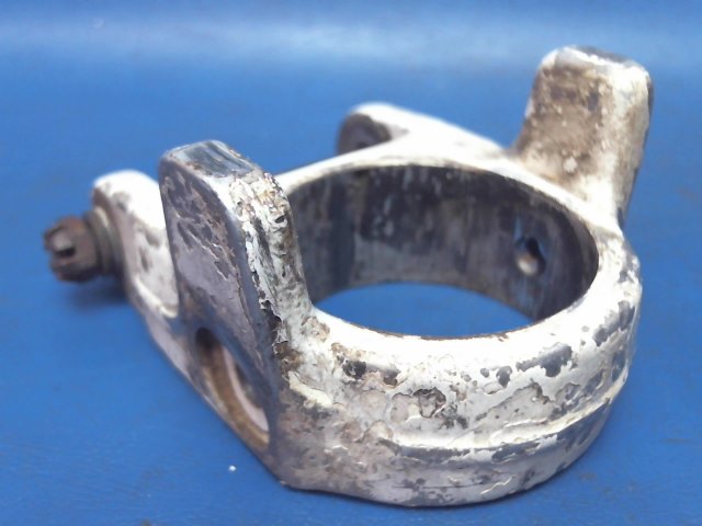 0543007-2 Cessna - Nose Gear Collar - Fitting