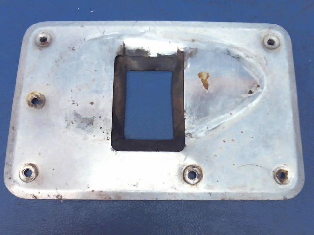 0411965-3 Cessna - PLATE-WING STRUT FILLET LH