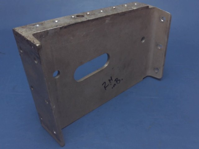 0541122-2 Cessna - Support-Inboard RH Main Landing Gear