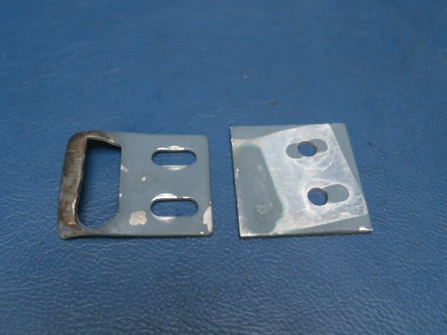 0311319-1 Cessna - Plate-Baggage Door Latch(Striker Plate)