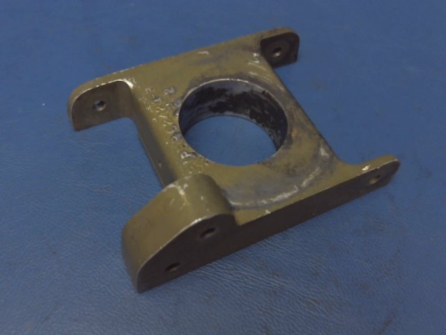 62421-01 Piper - Fitting-RH Flap Torque Tube