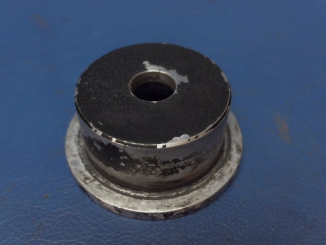 35158-02 Piper - Plug-Axle