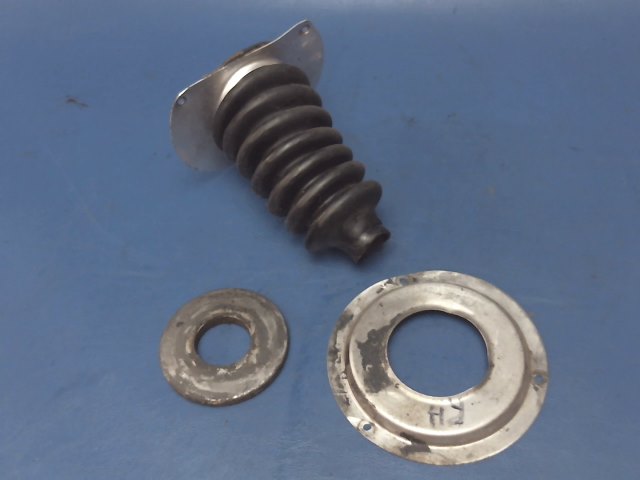 NPN Piper - Housing-Bungee Seal W/ Boot