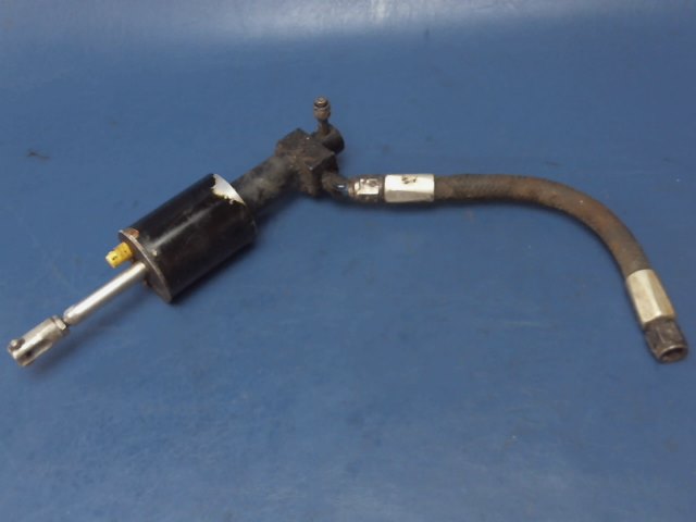 0861710-5 Cessna - CYLINDER ASSEMBLY-MASTER BRAKE RH