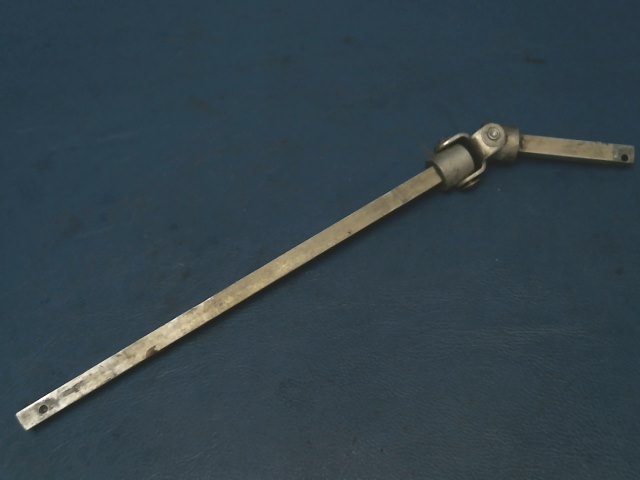 0511157-200 Cessna - SHAFT ASSEMBLY-FUEL SELECTOR VALVE
