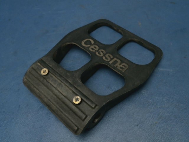 0961331-1 Cessna - PEDAL-RUDDER