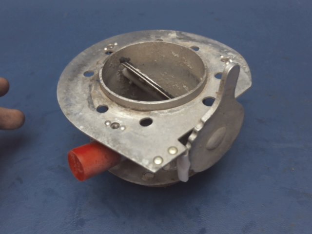 68416-02 Piper - VENT ASSEMBLY - Air forward Left (DRY ROT - SEE PHOTOS)