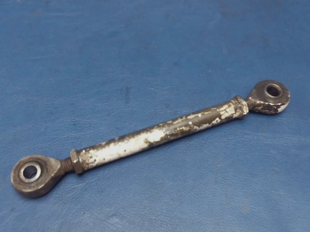 0841142-1 Cessna - PUSH PULL LINK - STRUT DOOR