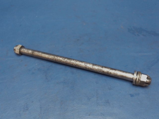 AN5-74 Cessna - BOLT 7/16 w/5/8 Nuts