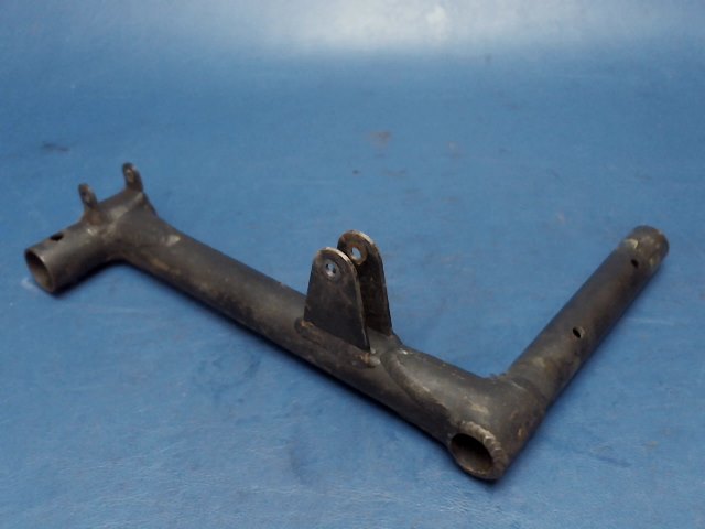 62721-02 Piper - PEDAL AND BAR ASSEMBLY