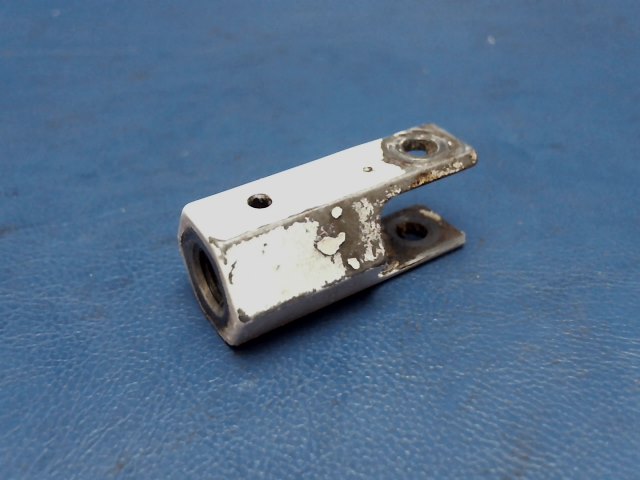 0543023 Cessna - CLEVIS