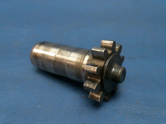 72970 Lycoming O-235-LC2 - GEAR ASSY (Vacuum pump driven)