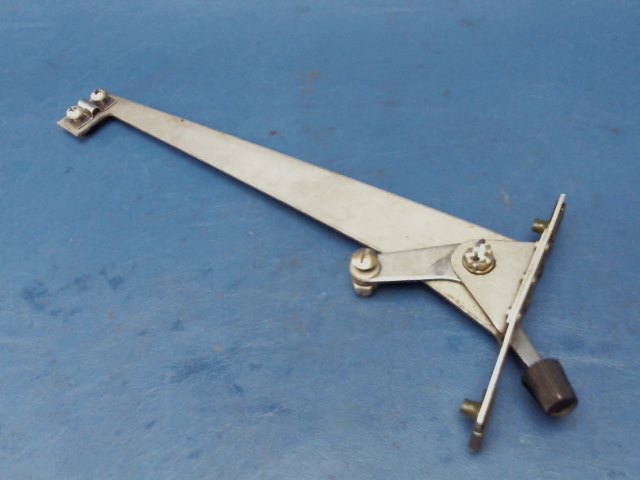 66835-00 Piper - CONTROL MOUNT Alternate air control