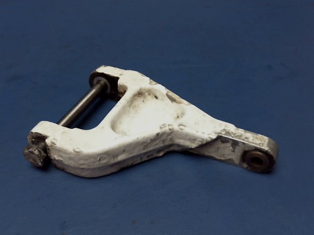 20735-05 Piper - LINK ASSEMBLY - Nose gear torque