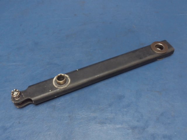0961330-30 Cessna - ARM -RUDDER PEDAL