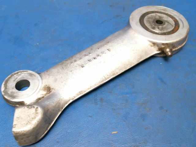 63306-02 Piper - Torque Link