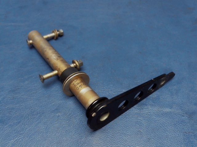 0961330-40 Cessna - SUPPORT WELD -RUDDER PEDAL