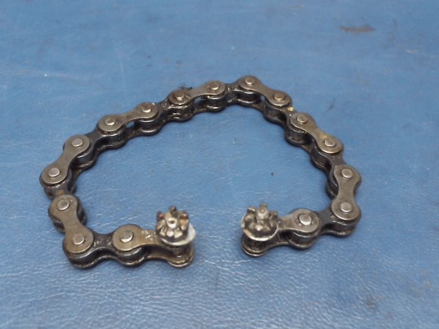 62858-03 Piper - CHAIN - 65 DIAMOND 1/8 ROLLER LENGTH 8.5