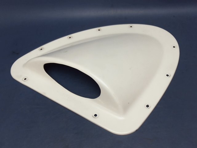 9909000-18 Cessna - FAIRING-RH UPPER WING STRUT (Plastic)