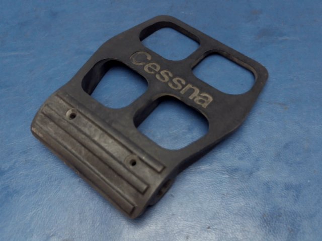 0961331-1 Cessna - PEDAL-RUDDER