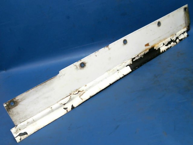 67723-01 Piper - Plate-Aft Wing Access RH