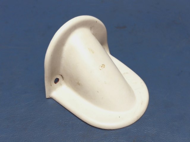 68687-06 Piper - Cover-Trim