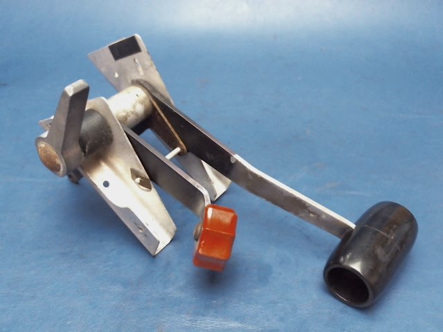 65850-00 Piper - QUADRANT ASSEMBLY - Control