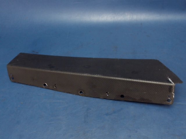 63117-01 Piper - PLATE - Scuff right